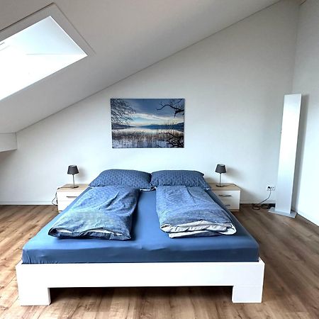 Neue Einzimmer Dachwohnung Seengen 외부 사진